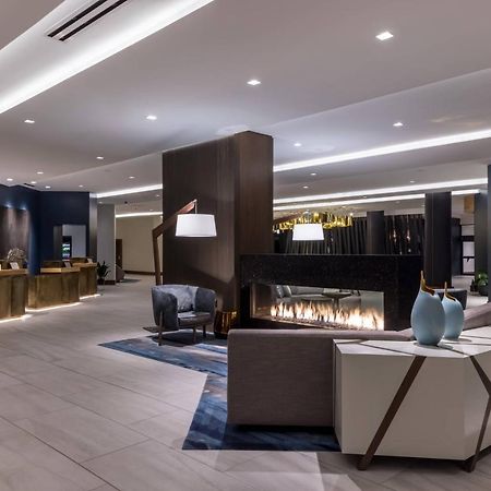 Richmond Marriott Hotel Екстериор снимка