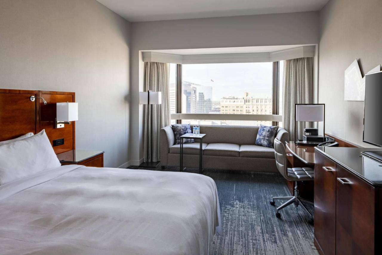 Richmond Marriott Hotel Екстериор снимка