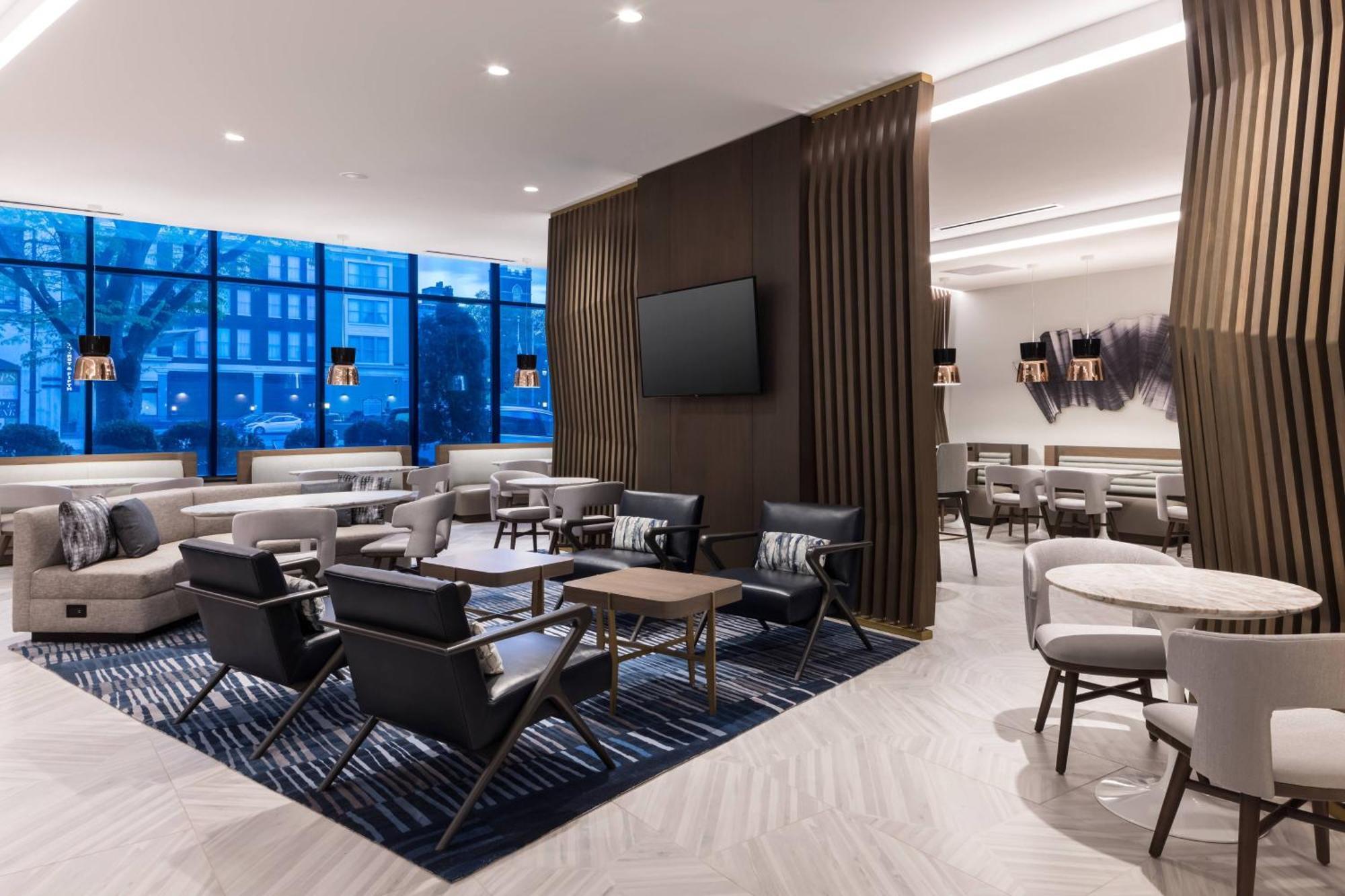Richmond Marriott Hotel Екстериор снимка