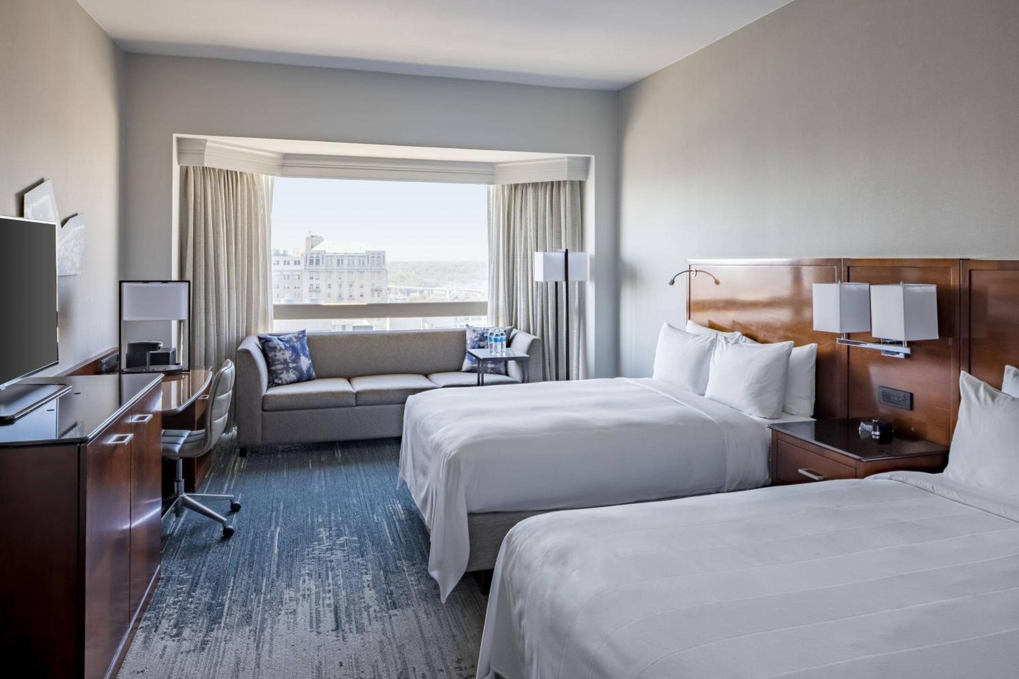Richmond Marriott Hotel Екстериор снимка