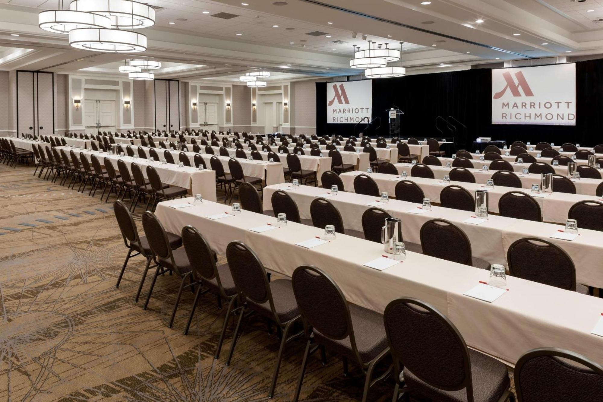 Richmond Marriott Hotel Екстериор снимка