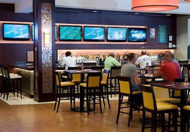 Richmond Marriott Hotel Екстериор снимка